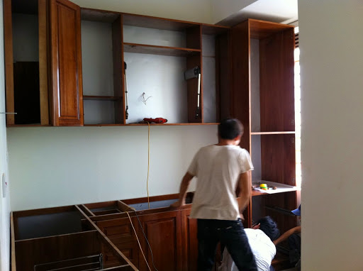 Sửa chữa tủ gỗ rất cần thiết để đảm bảo độ bền của tủ Sửa chữa tủ gỗ rất cần thiết để đảm bảo độ bền của tủ